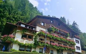 Hotel Daniela